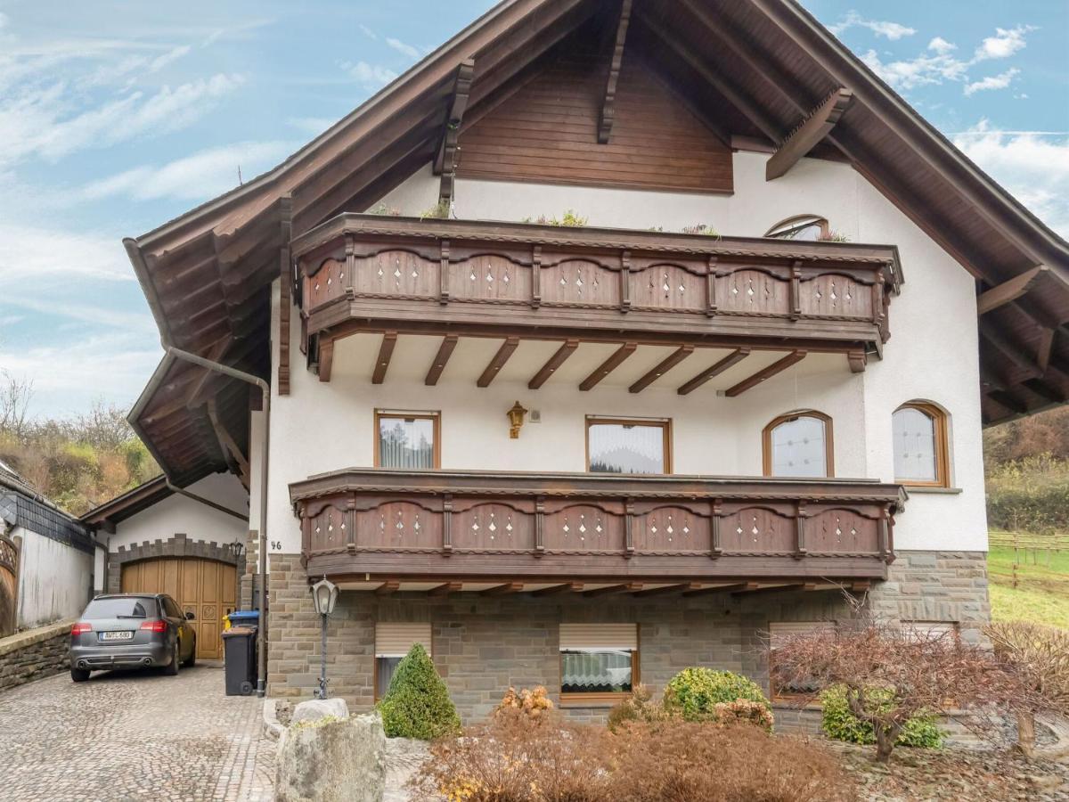 Spacious Flat In Adenau Near The N Rburgring Bagian luar foto