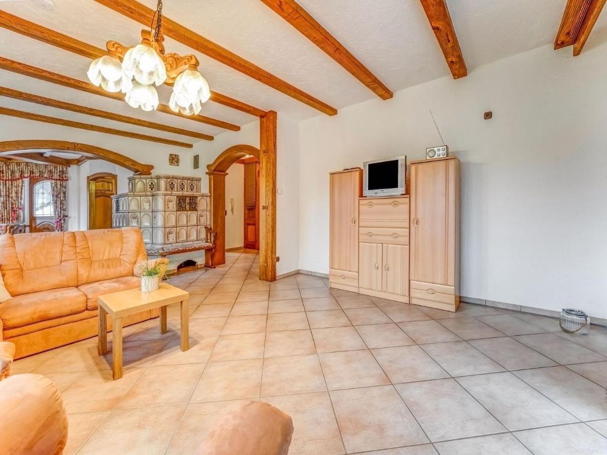 Spacious Flat In Adenau Near The N Rburgring Bagian luar foto