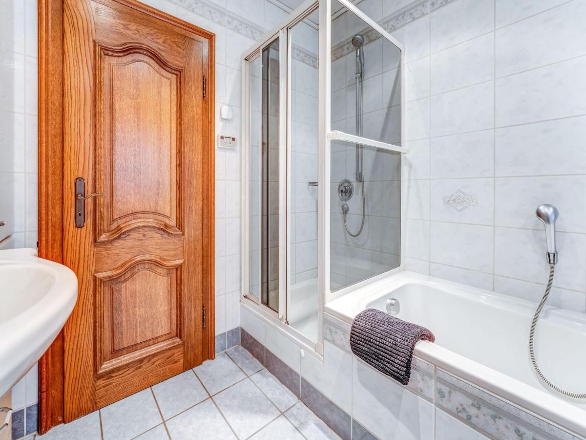 Spacious Flat In Adenau Near The N Rburgring Bagian luar foto